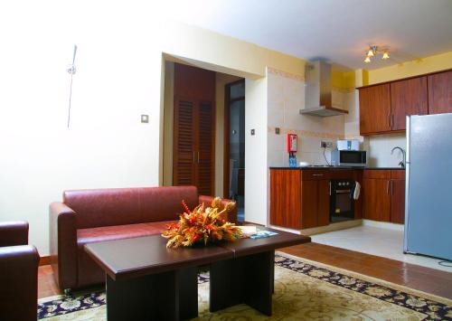 Batians Peak Serviced Apartments Located in Kilimani, Batians Peak Serviced Apartments is a perfect starting point from which to explore Nairobi. Featuring a complete list of amenities, guests will find their stay at the property a c