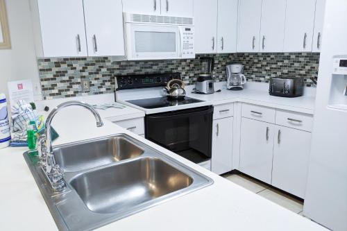 Gulf Breeze - image 8