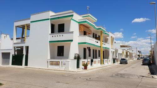  casa Bianca al mare, Pension in Torre San Giovanni