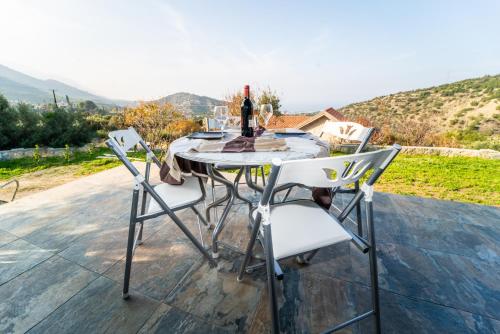 Chardonnay Guest Studio Rooms with Great view for nature lovers in Kyrenia