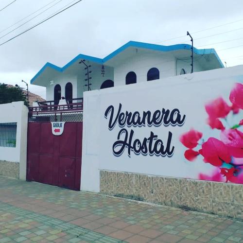 Veranera Hostal — Hotel in Manta
