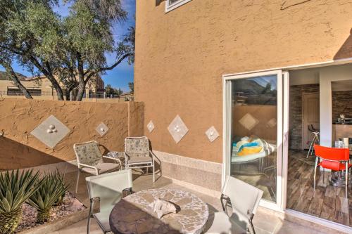 Phoenix Condo with Private Patio Less Than 1 Mile to Hiking! - image 2