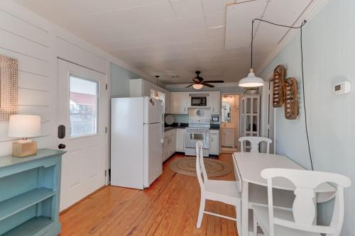 818 East Arctic - image 3
