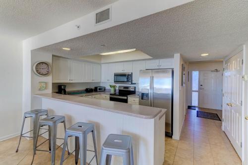 Charleston Oceanfront Villa 114 - By the Sea - image 2