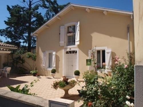 Gîte Aire-sur-l'Adour, 5 pièces, 8 personnes - FR-1-360-39 gîte à louer Barcelonne-du-Gers