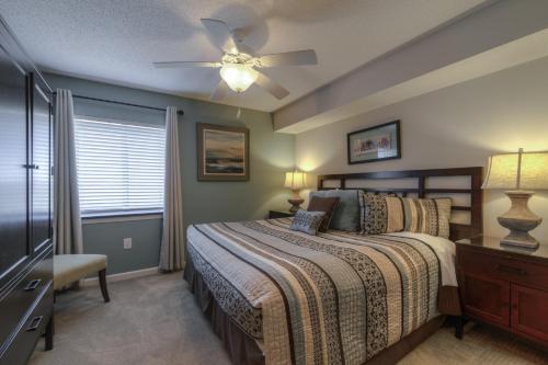 Yacht Club Villas #1-801 - image 8
