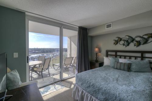 Yacht Club Villas #1-801C - main image