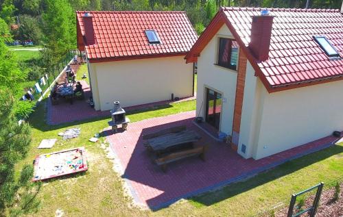 Komfortowe domki letniskowe nad jeziorem na Mazurach 2