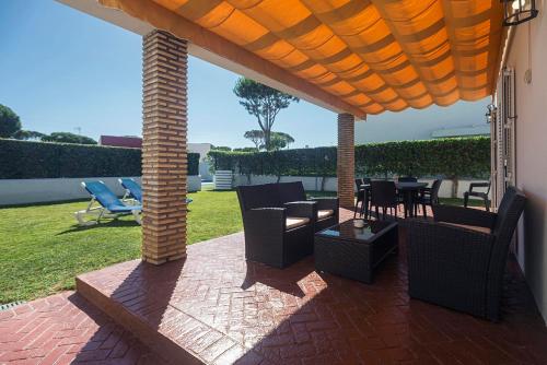 Villas La Barrosa - image 12