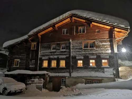 B&B Gassa 95 in Vals, Schweiz
