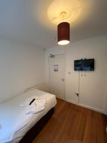 Contractors Guest House