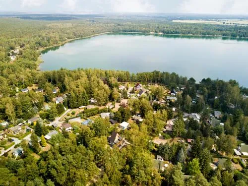 lauch3 - Ferienhäuser am See in Staupitz, Deutschland