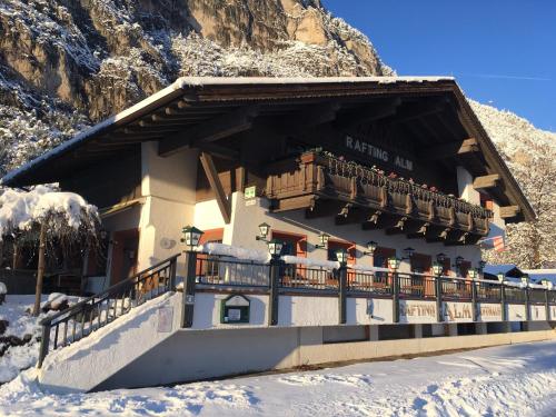  Gasthof Rafting Alm in Haiming