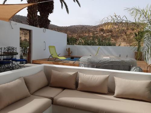 ESCALE PARADIS 10 pers 4 ch 3 sdb piscine in Aourir