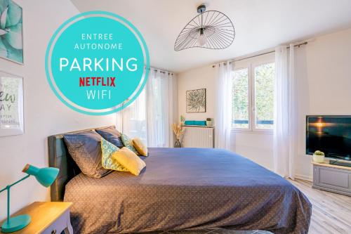 Le LAGON BLEU - Parking - Netflix - Location saisonnière - Évry-Courcouronnes