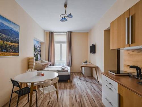 Apartamenty Goralska Pasja Krupowki 37 photo