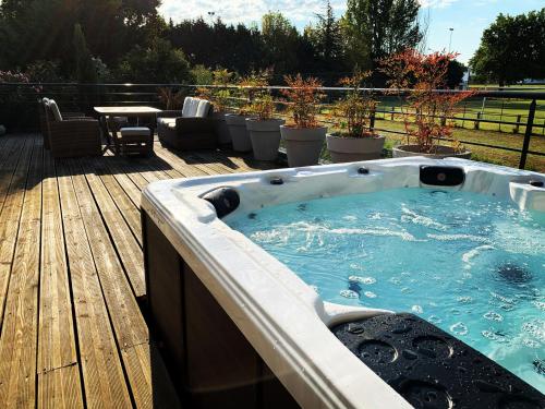 Les Coteaux du Bien-être by Cihuelo chambre d'hôte Bordeaux