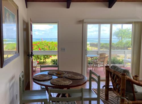บริการและสิ่งอำนวยความสะดวก, OceanFront Kauai - Rhythm TVNC 4288 in คาปา