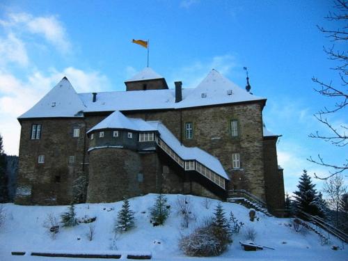 Hotel und Restaurant Burg Schnellenberg - Attendorn