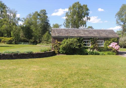 Woodside Cottage Self Catering in Dunblane