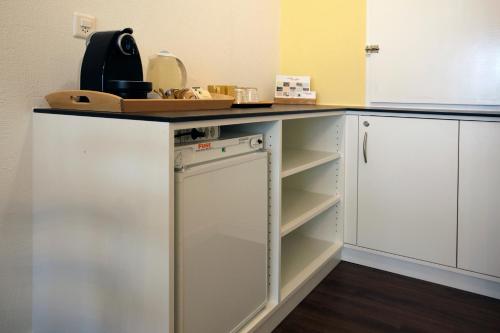 厨房, 西格拉斯多夫住宿加早餐旅馆 (B&B Siglistorf) in 锡格利斯托夫