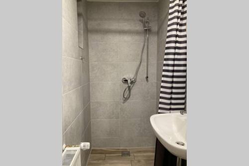 Modernes Apartment Nr3 nahe Reeperbahn bis 8 Personen, Hamburg (Foto 8)