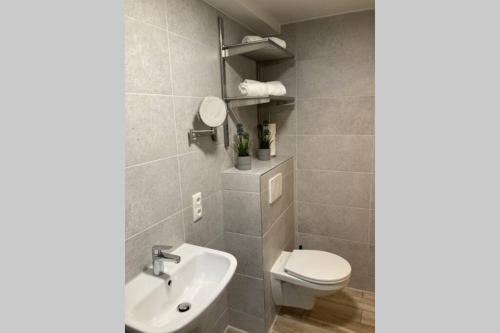 Modernes Apartment Nr3 nahe Reeperbahn bis 8 Personen, Hamburg (Foto 6)
