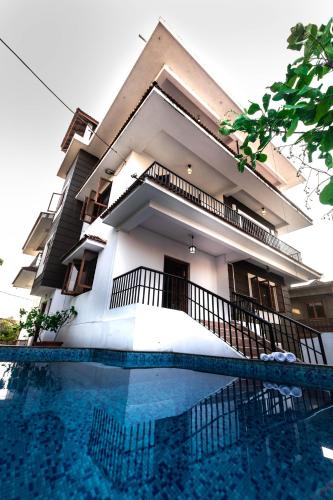 Thor Villa, 5BHK-Private Pool-Cook-Caretaker Goa