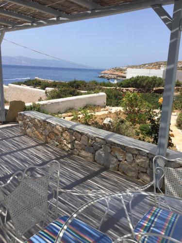 Balkons/terase, Makares in Donoussa