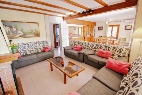 Finca Palacios - comfortable holiday accommodation in Benissa in โบไนเร