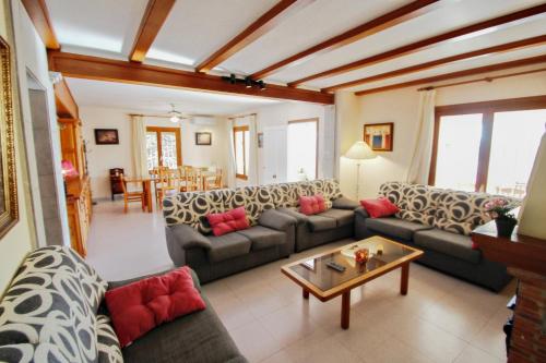 Finca Palacios - comfortable holiday accommodation in Benissa in โบไนเร