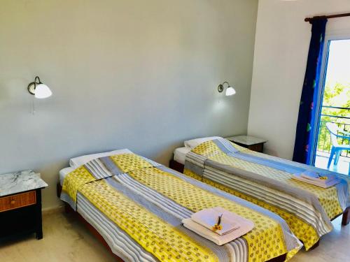 Room in Apartment - 2 Bedroom Apartment with Swimming Pool two steps from the beach - image 6