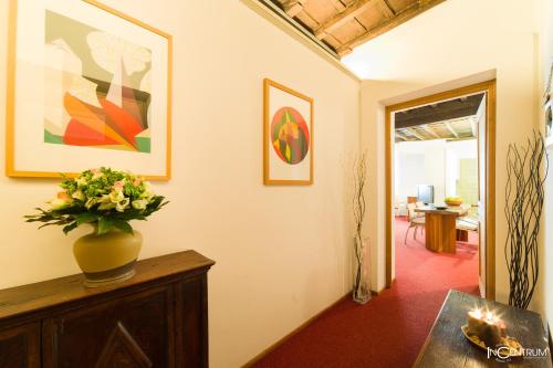 Incentrum, Rom (Foto 10)