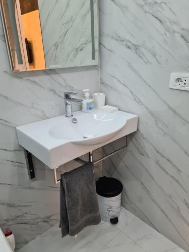 Deluxe apartment in City center