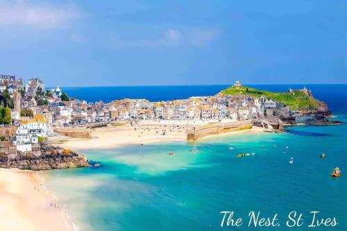 Rooms of The Nest - St Ives