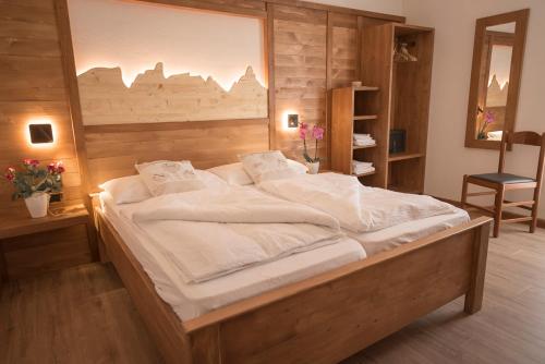 Garni Le Prealpi Room Type - Deluxe Double or Twin Room with Balcony