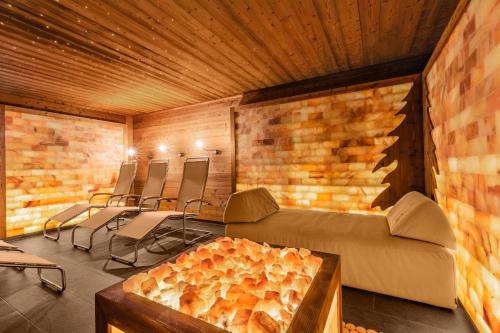 Wellnesshotel Tanne - image 12
