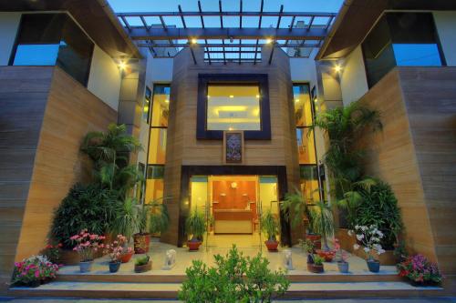 Sona South City
