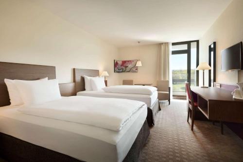 Ramada Nürnberg Parkhotel - image 7