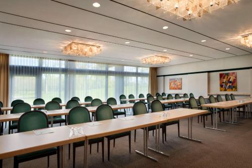 Ramada Nürnberg Parkhotel - image 14