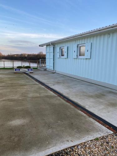 Lake View Lodge 3