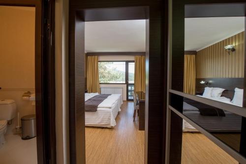 Family Hotel Hebar - main image