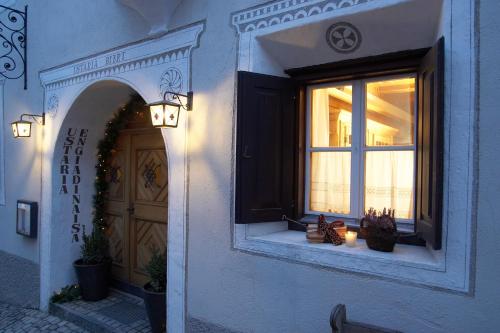Hotel Engiadina - image 4