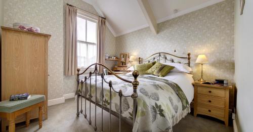 The Edwardene - image 2