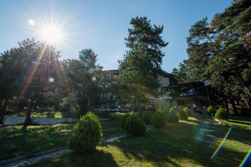 Family Hotel Hebar - image 10