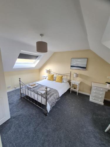 . Self contained annexe in pretty Suffolk village