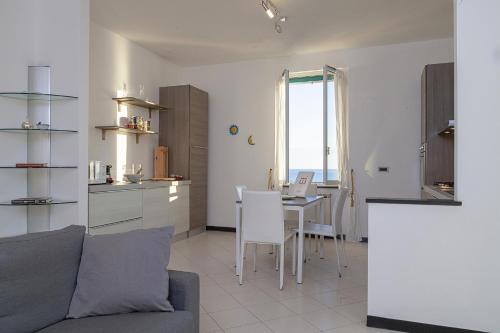 Sea Sound Apartment with Terrace by Wonderful Italy