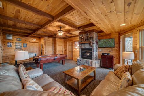 Animal Crossings by Escape to Blue Ridge - image 5