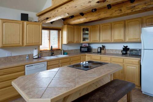 Mill Creek Retreat in South Fork, USA