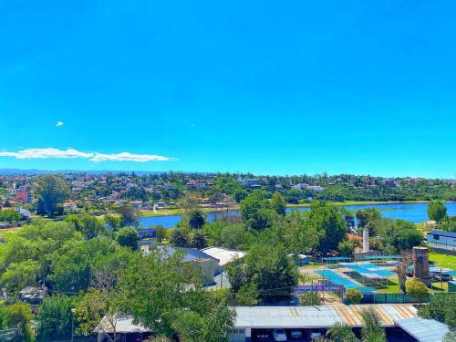 Apartment with Lake View room in Constantino V